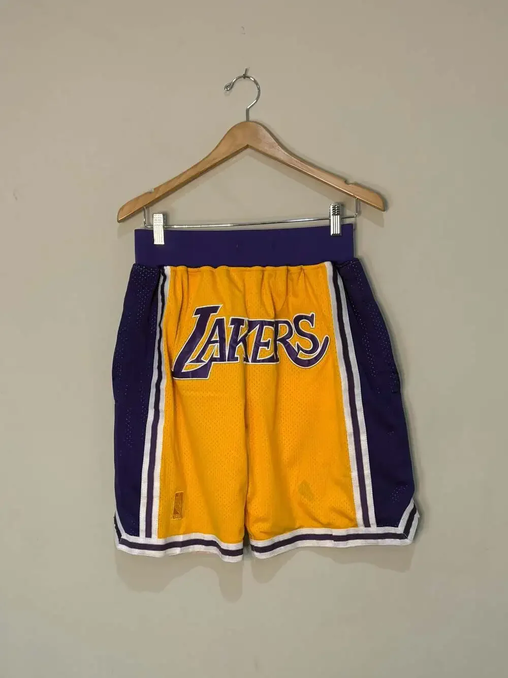 Just Don Los Angeles Lakers 1996-97 NBA Basketball Shorts READ